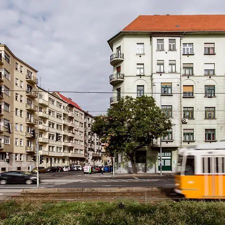 Luxurious Danubeside For 6 Budapeszt